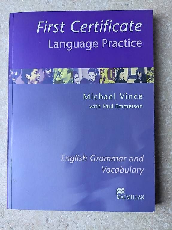 Bücher: First Certificate Language Practice – Gebraucht aus Basel von storchenricardo 1