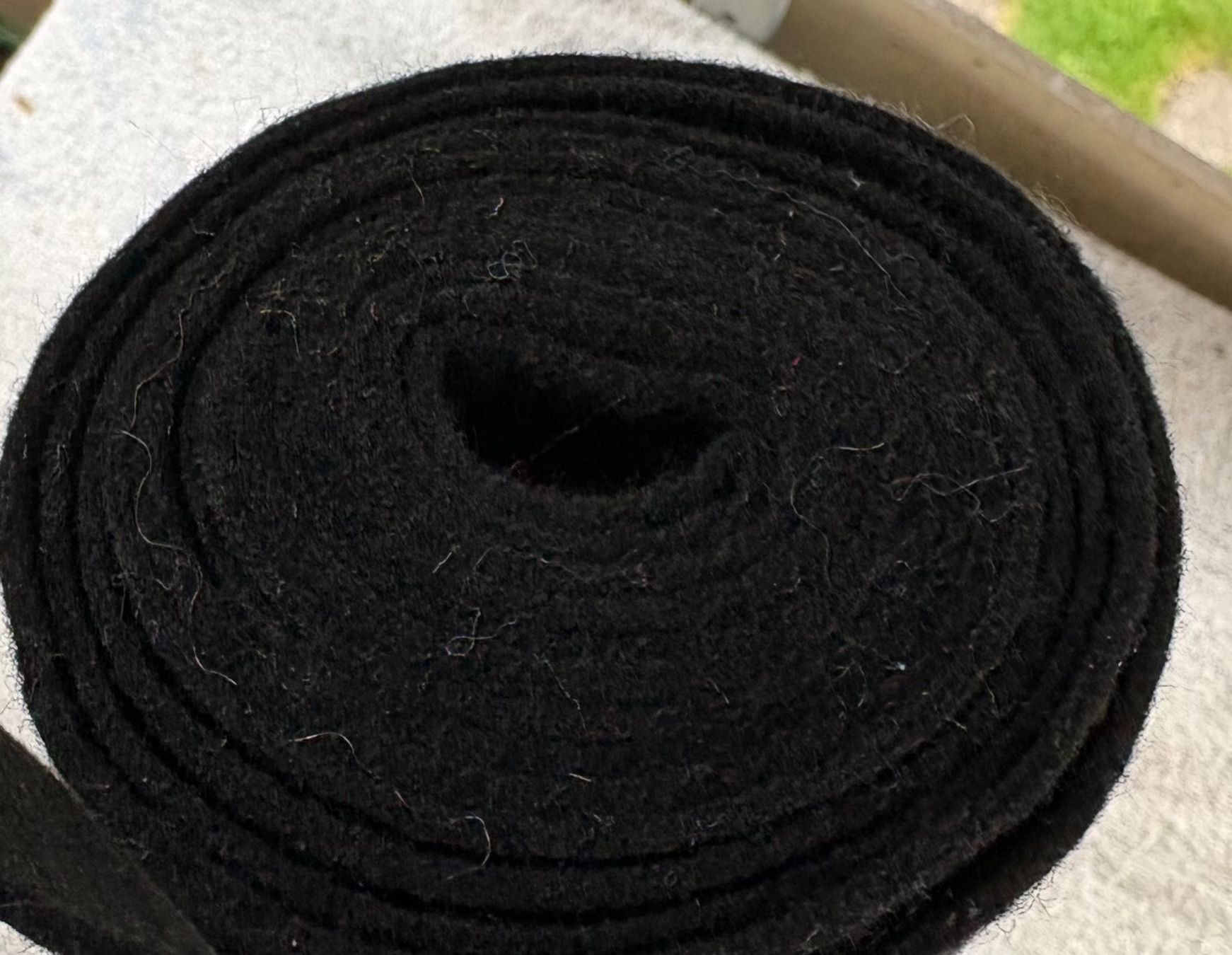 Stoffe: FILZ SCHWARZ NEU – Neu (gemäss Beschreibung) aus Ostermundigen von crazy-horse-1840 1