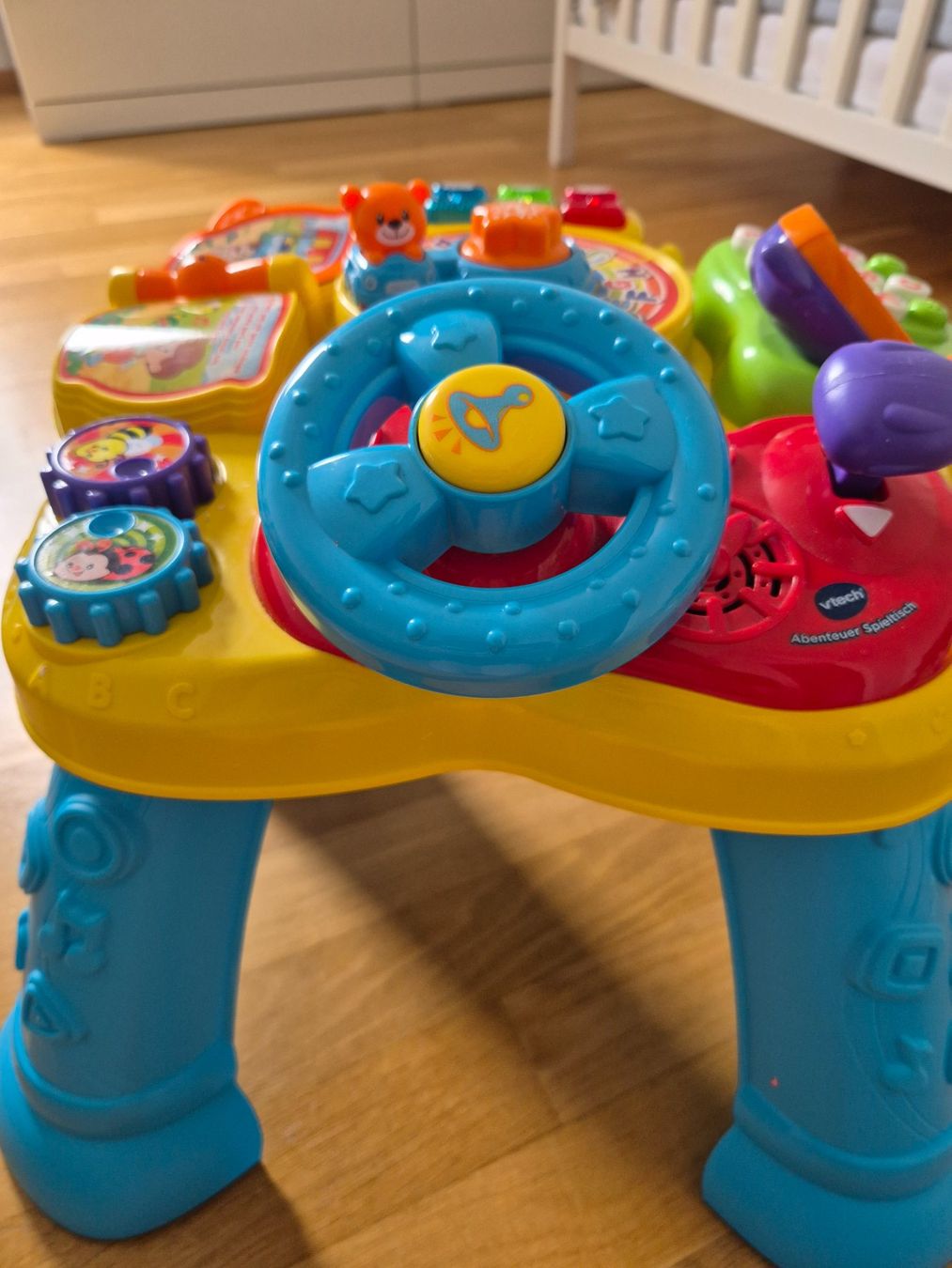 Jouets: Vtech Abenteuer Spieltisch – D'occasion à Brugg AG par ars_5h7f 4