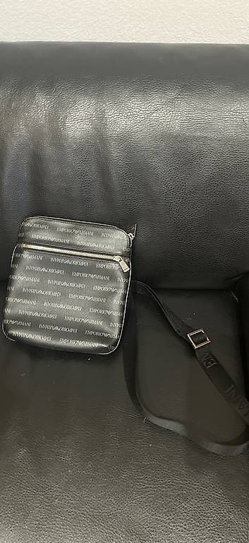 Altro in  Abbigliamento & Accessori: borsello armani – Usato da Melano venduto da tiz_j95w