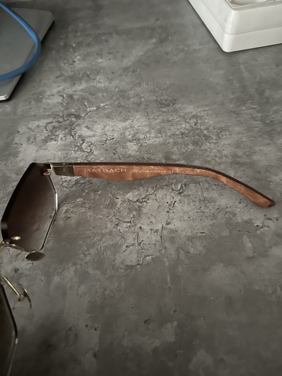 Lunettes & Verres: Sonnenbrille Maybach – Neuf (Voir description) à Eschenz par eli_l76x 4