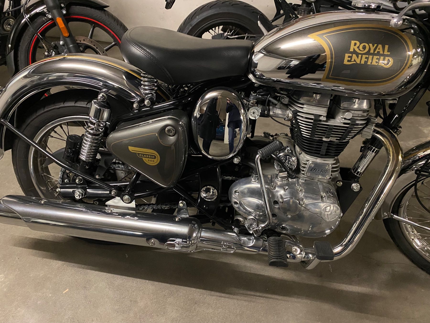 Royal Enfield Route: Royal Enfield Classic 500 – D'occasion à Winterthur par 4Klang 2