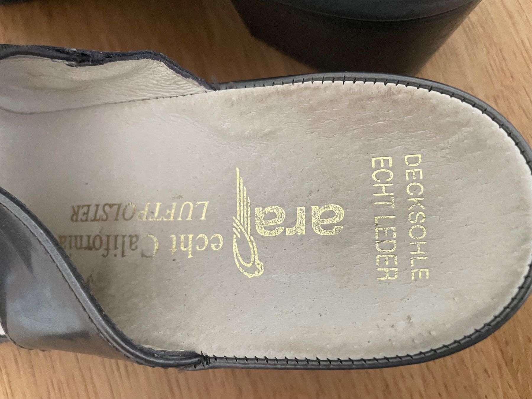 Scarpe da donna: Pantoletten gr 42 UK 9 – Usato da Würenlos venduto da baslerdybli01 3