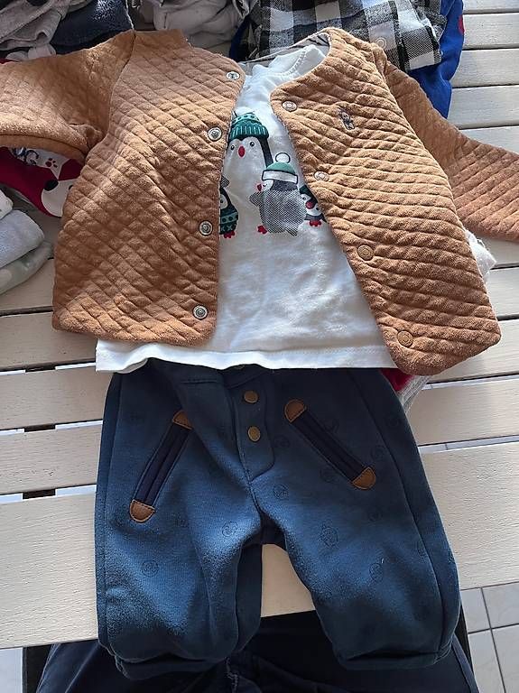 Lotti & Set di vestiti: Lot vêtements 3 mois garçon – Usato da Cossonay-Ville venduto da cas_wq6f 4