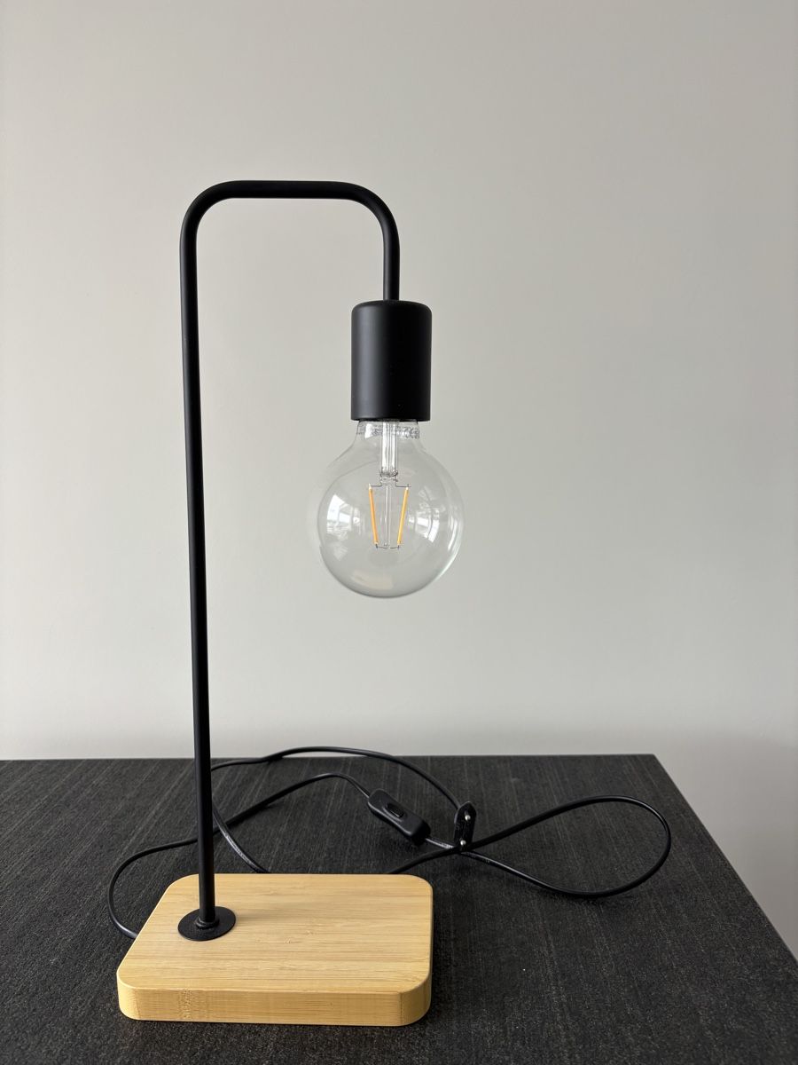 Ikea Tutte le decorazioni: Moderne Tischlampe Ikea – Usato da Cham venduto da LoreM7