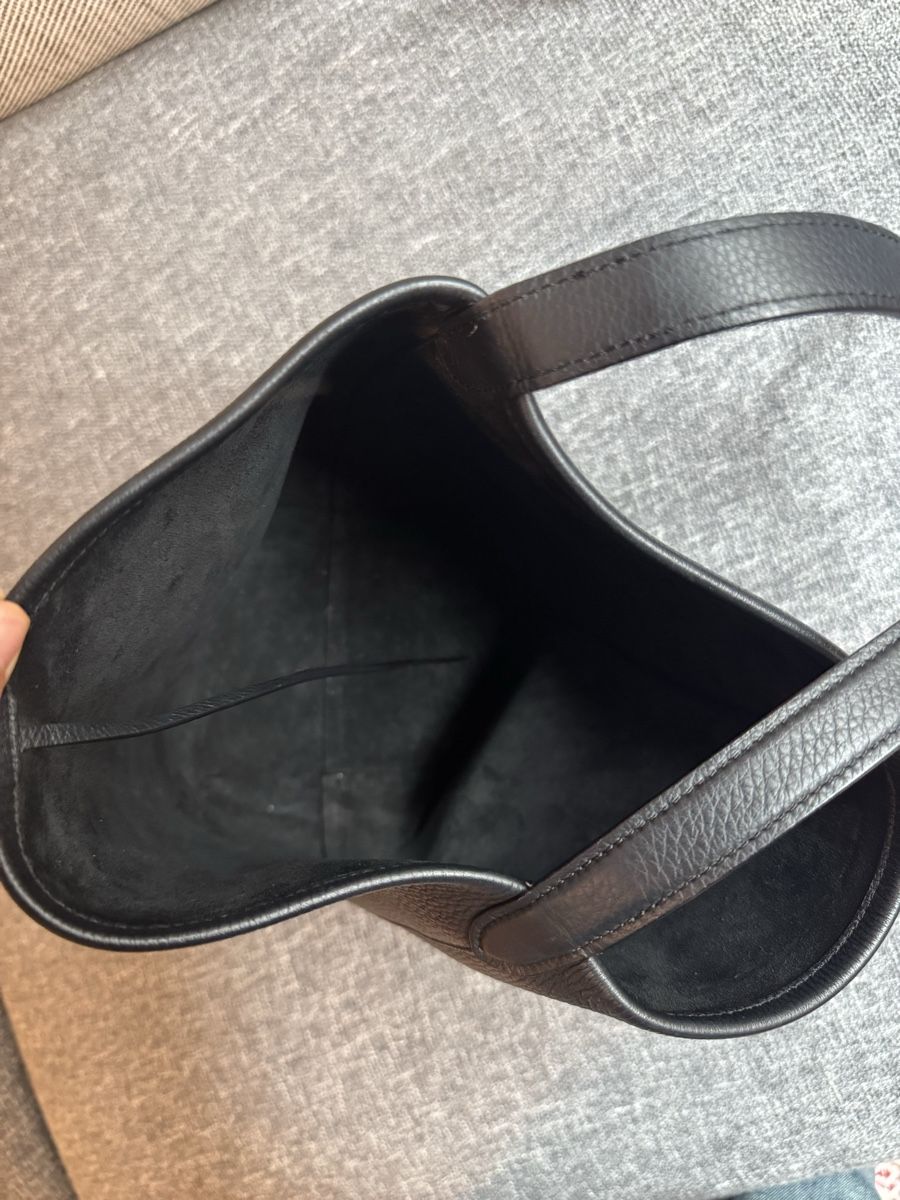 The Row Borse: The Row Medium N/S Park Tote Bag – Usato da St. Gallen venduto da wuj_8mpk 2