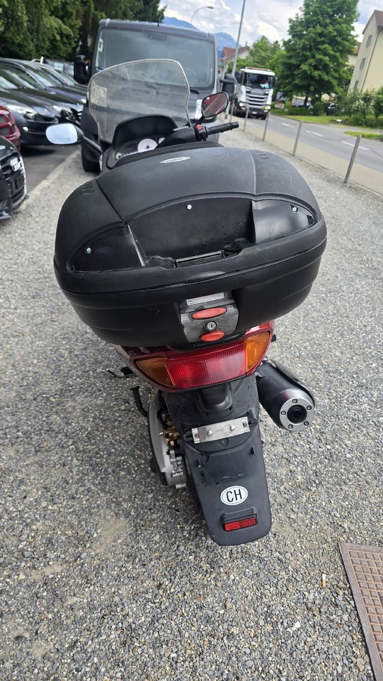 Yamaha Strada: Yamaha XP 500 Roller, rot, – Difettoso da Emmenbrücke venduto da meu_2j8p 6
