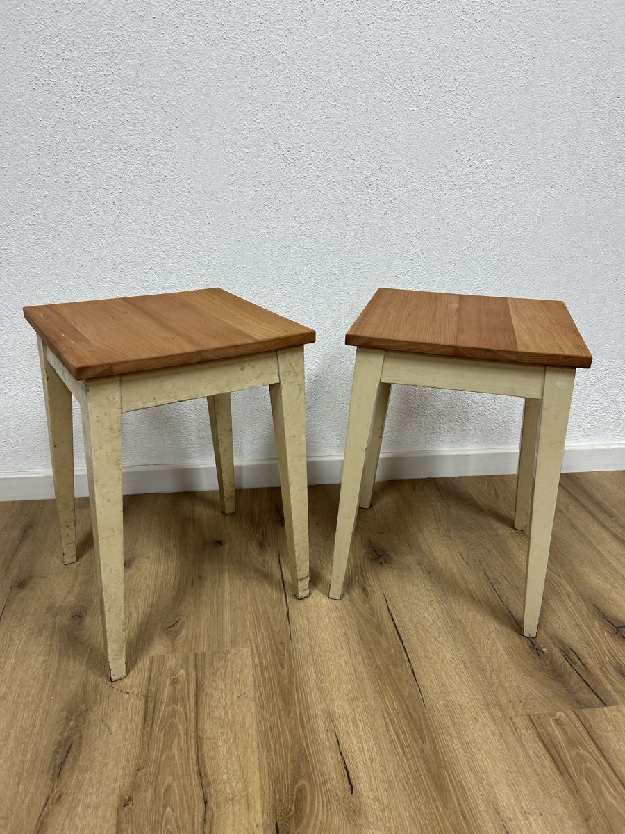 Hocker: Zwei Hocker – Gebraucht aus Basel von MoebelSackmann 1