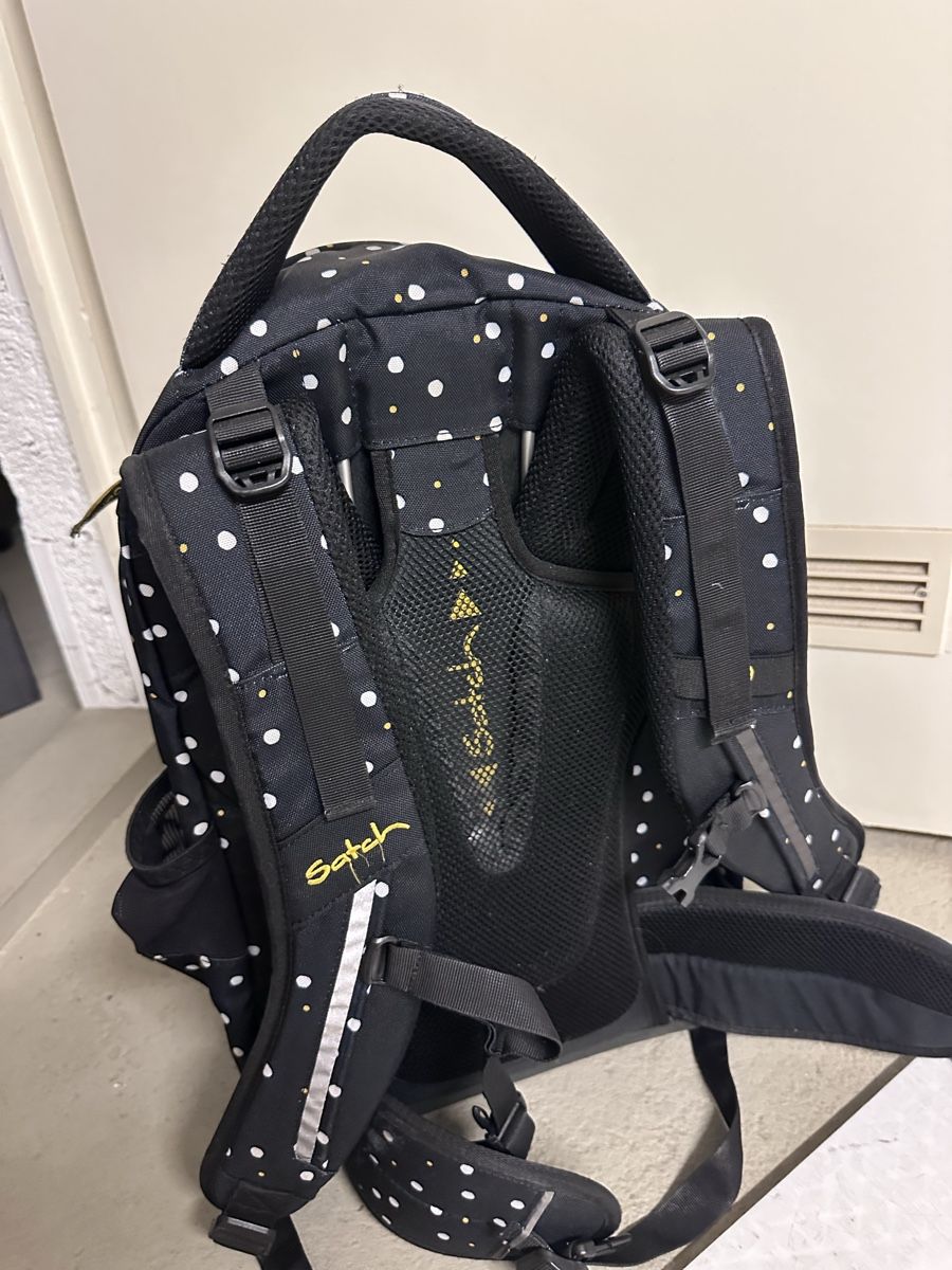 Satch Sacs à dos: Satch Air Schulrucksack Lazy Daisy – D'occasion à Grenchen par alain77 2