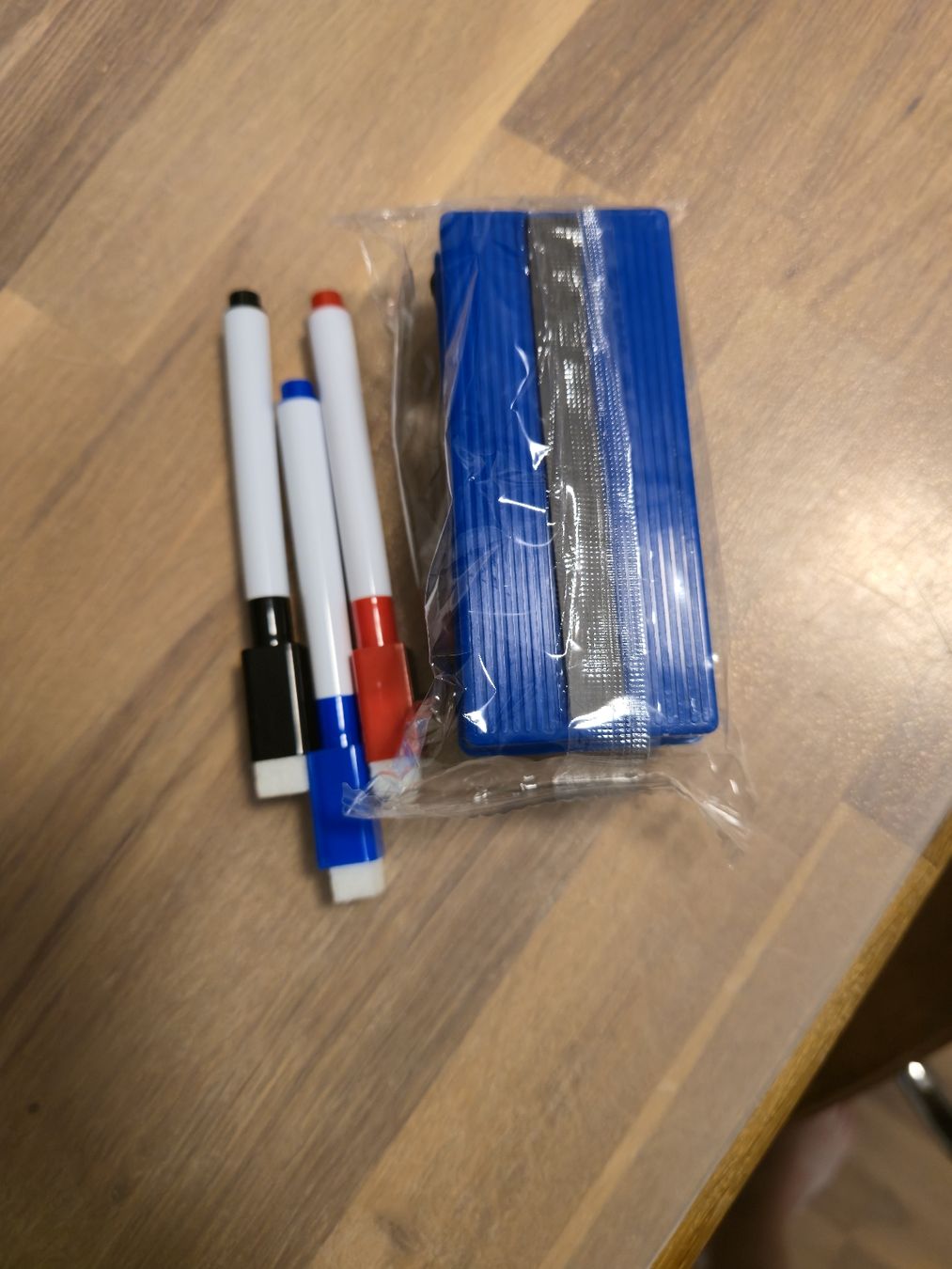 Lavagne: Flipchart Whiteboard mit Dreibein-Stativ nie gebraucht – Nuovo (secondo la descrizione) da Solothurn venduto da Delirio82 4