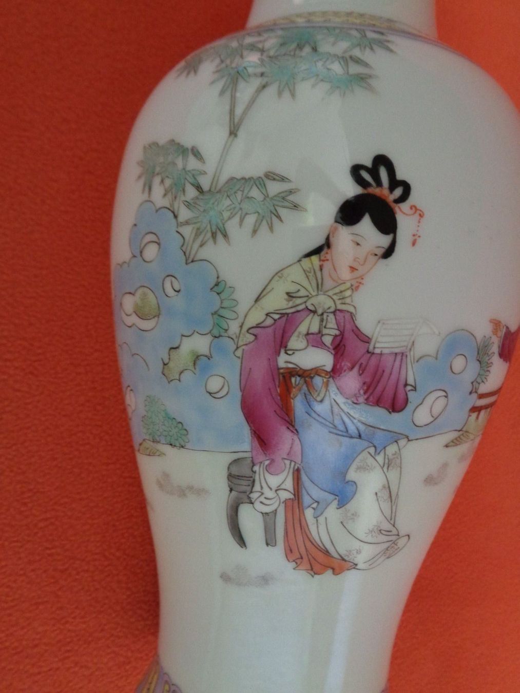 Vasen & Gefässe: Chinesische Vase handbemalt - datiert – Gebraucht aus Chur von omonia 5