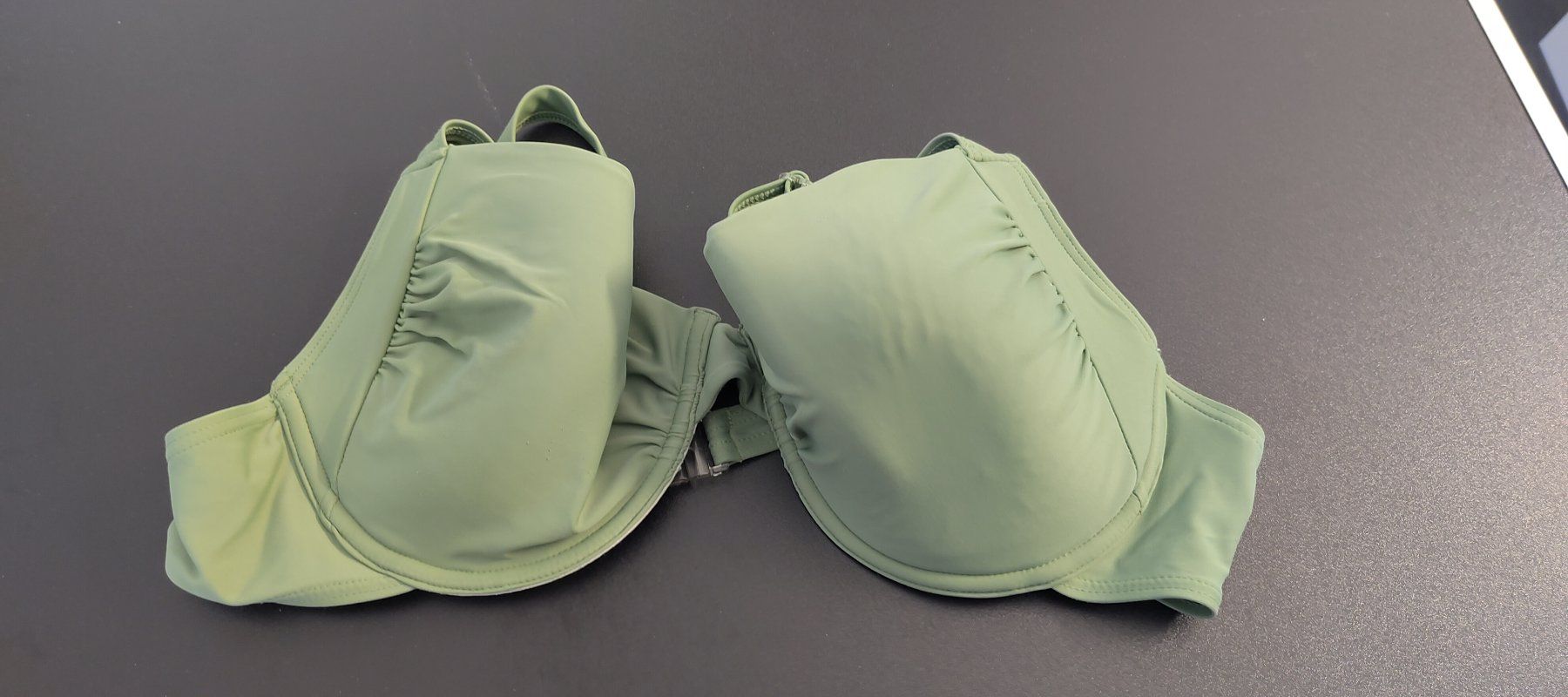 Badekleider & Bikinis: EXTEND Bikini Set Hellgrün High-Waist Gr. 46 / 46C – Gebraucht aus Felben-Wellhausen von Awallner 4