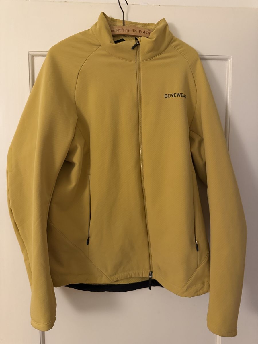 Jacken: Gore Wear Functional Jacket – Gebraucht aus Basel von Loanlu 1