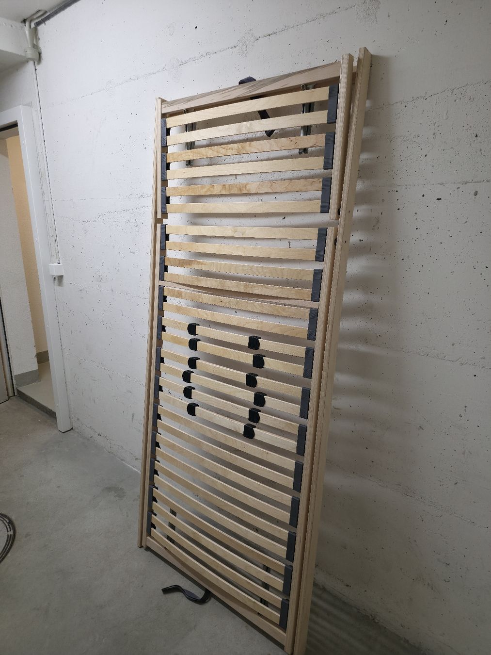 Sommiers: Bett Lattenrost – D'occasion à Niederglatt ZH par pil_m8bn 1