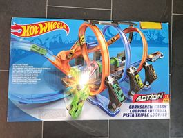 Hoot Wheels "Corkscrew" Autobahn