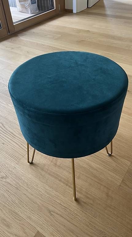 Tabourets: Hocker mit Stauraum & Tablett – D'occasion à Augst BL par luk_9wsv