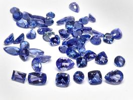 Lot 15.00ct - 9 à 15x Tanzanites - Valeur 5'200.- Fr.