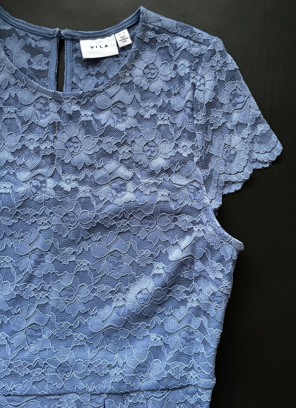 Vila Vestiti: Spitzenkleid von VILA – Nuovo (secondo la descrizione) da Zürich venduto da Tzhkely24 6