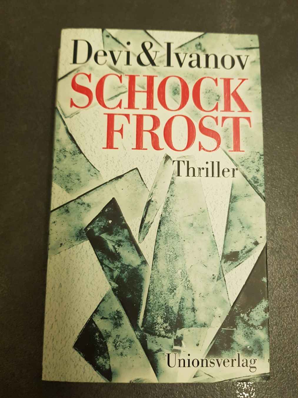 Libri: SCHOCKFROST / Devi & Ivanov / Thriller – Usato da Dietikon venduto da marconi07