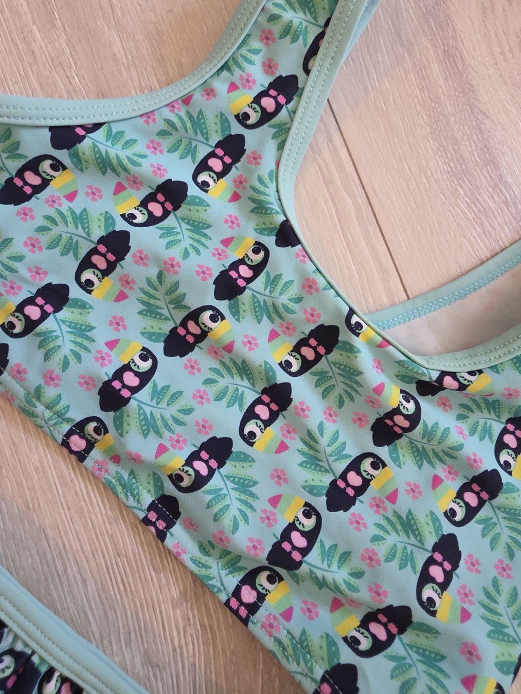 Costumi da bagno & Bikini: Sommerlicher Mädchen Bikini mit Tukan Muster, Gr 122 – Usato da Wigoltingen venduto da Zuckerfee84 1
