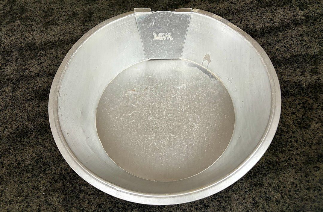 Komplettküchen: Ecrémeur MEWA en alu. – Gebraucht aus Châtillon JU von laoo