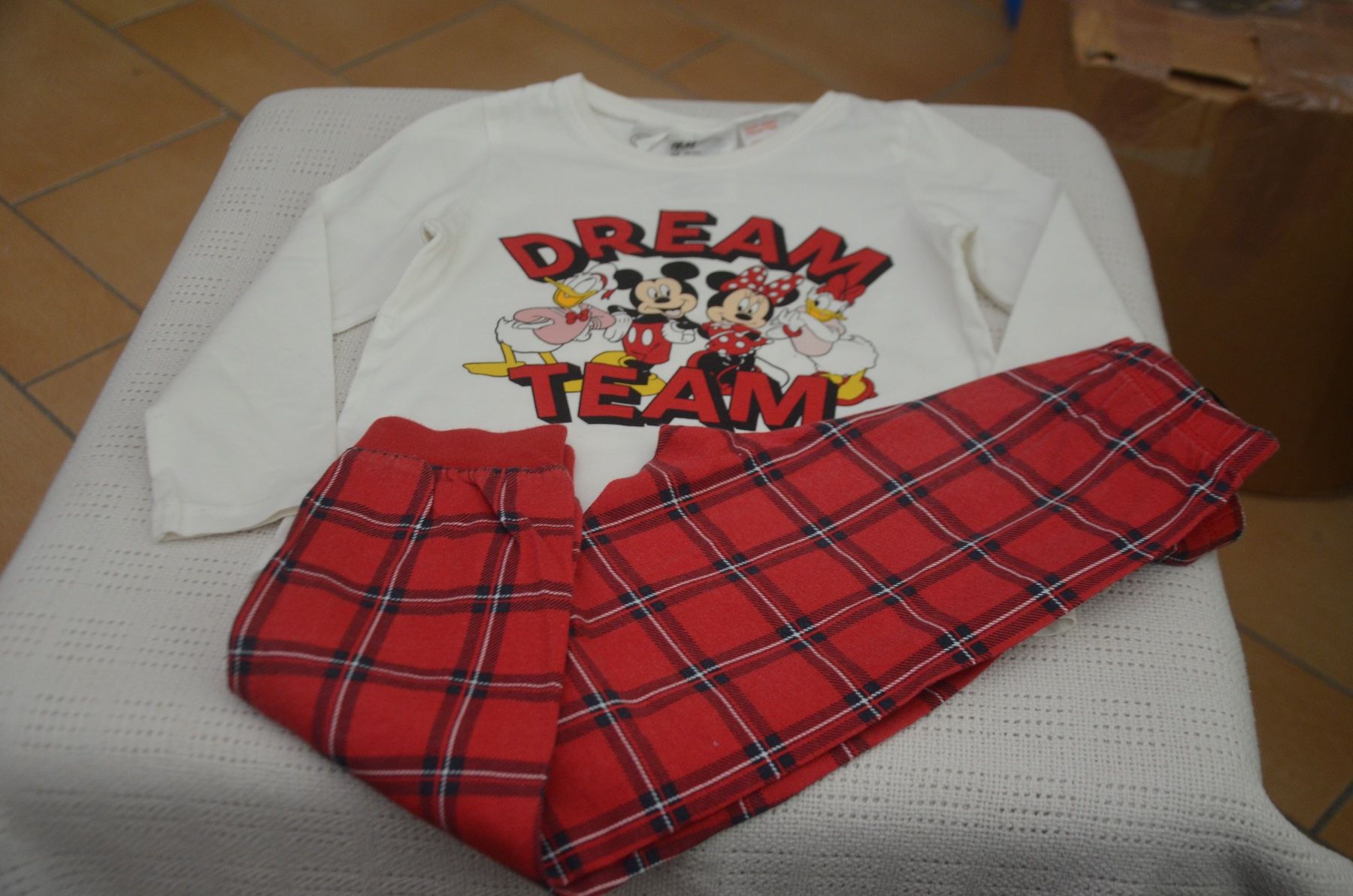 Pigiama & Simili: TAILLE 98-104 - PIJAMA – Usato da Chiasso venduto da Dolly015