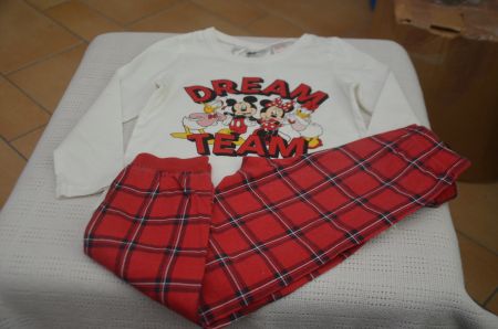 TAILLE 98-104 - PIJAMA