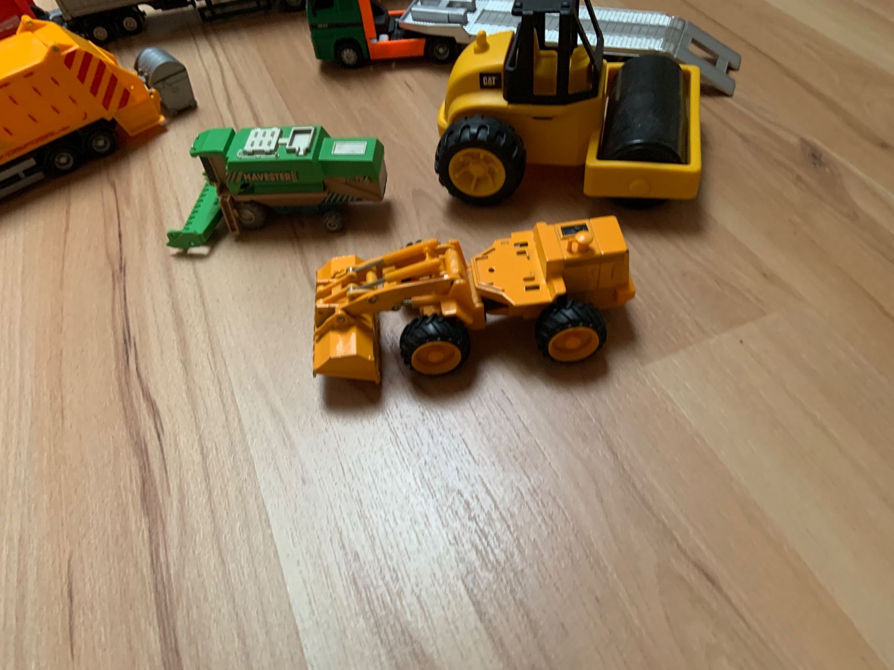 Modellautos: Jouets – Gebraucht aus Ecublens VD von timily 5