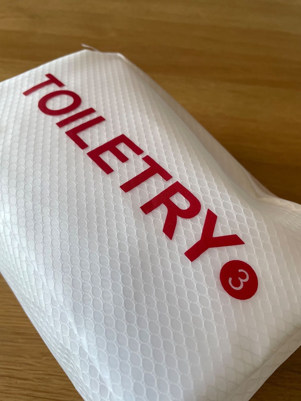 Custodie per cosmetici: Toiletry Bag / Necessaire – Usato da Genève venduto da GMa1234 5
