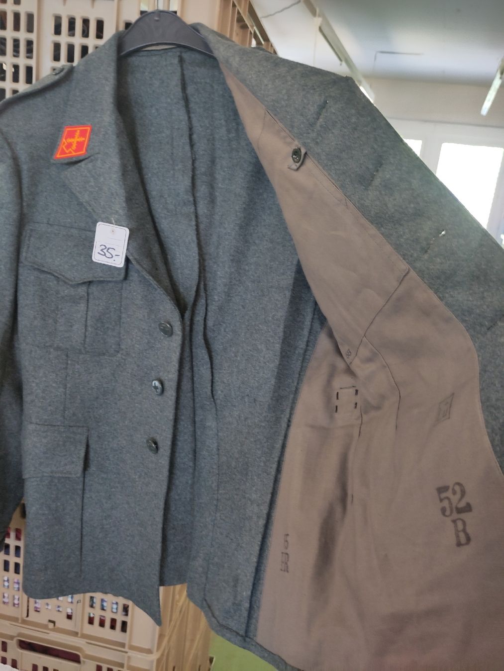 Schweizer Armee Uniformi: Schweizer Militärjacke  – Usato da Pratteln venduto da Cartonsducoeur_bl 2