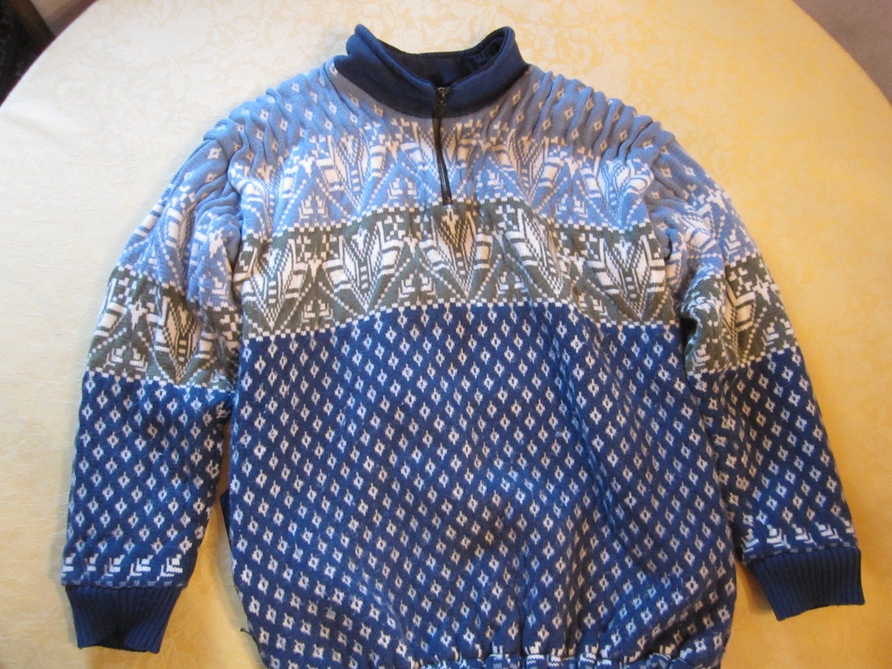 Giacche: Strickjacke/Pullover KAMA Windstopper – Usato da Binningen venduto da flugi30