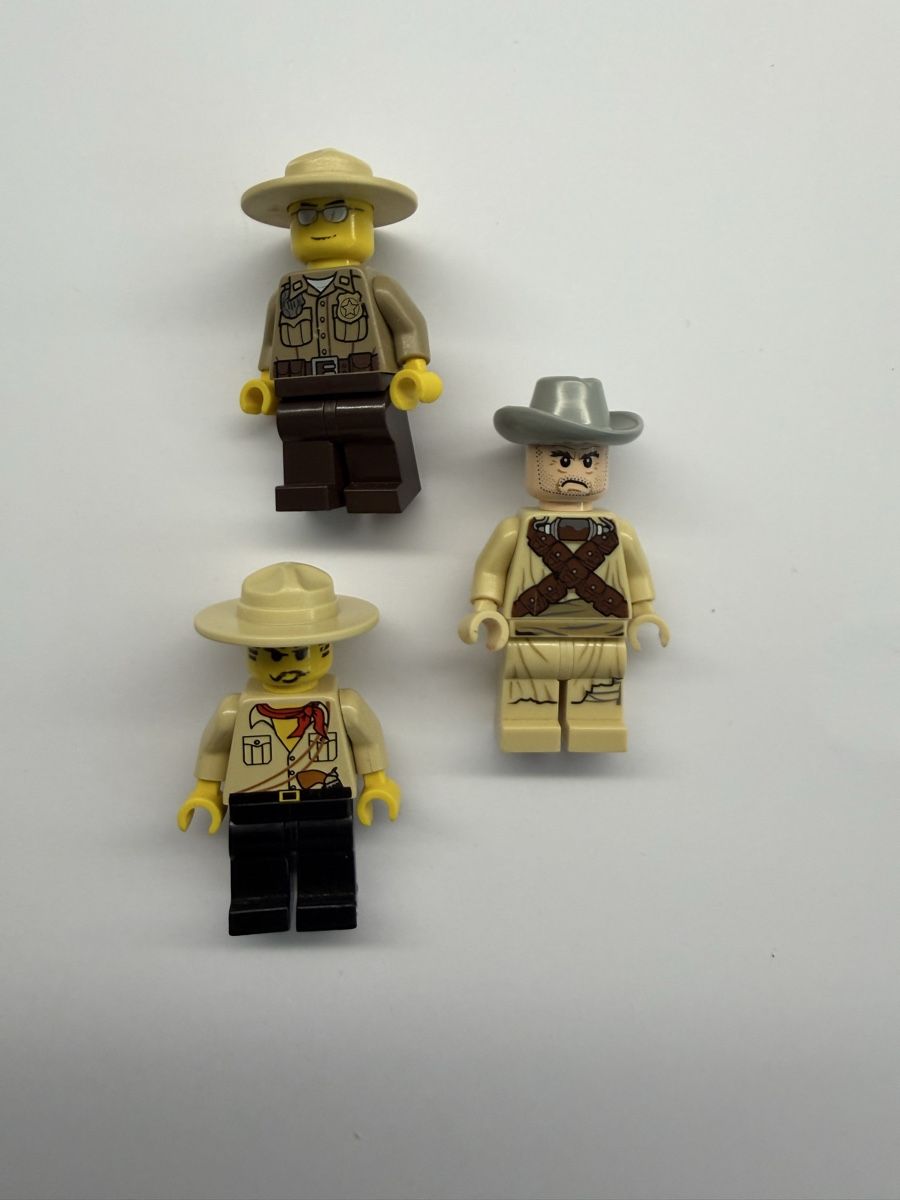 Lego Giocattoli: Lego Figuren Abenteurer Set 3 Stk. – Usato da Rheinfelden venduto da zim_2hqc 1