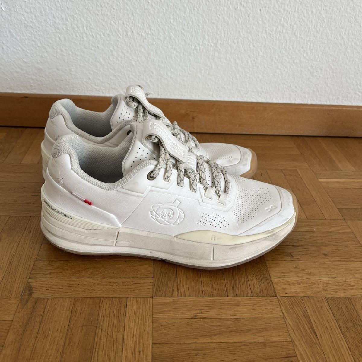 On Herrenschuhe: ON RUNNING Roger Pro 1 Leather Federer - great condition – Gebraucht aus Zürich von sht_xr2y 3