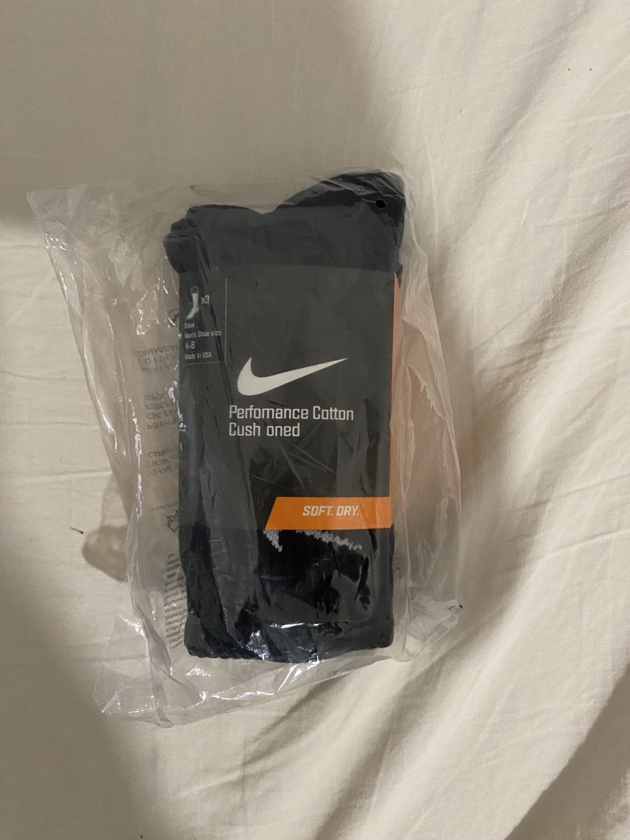 Nike Socken: 3 chaussette nike Performance Cotton Cush Ones – Neu und originalverpackt aus Genève von ibrahim9dd17