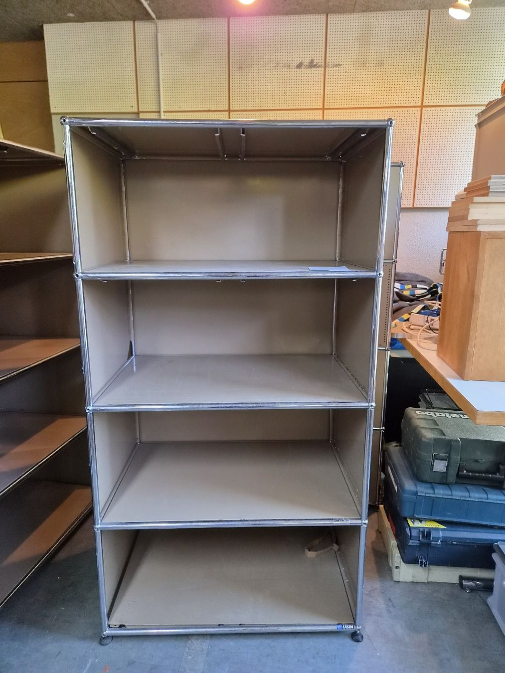 Regale: USM Haller Regal Nr.3 – Gebraucht aus Bern von DonCorLeo