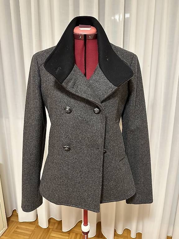 Jacken: Jacke – Gebraucht aus Dübendorf von Martha06