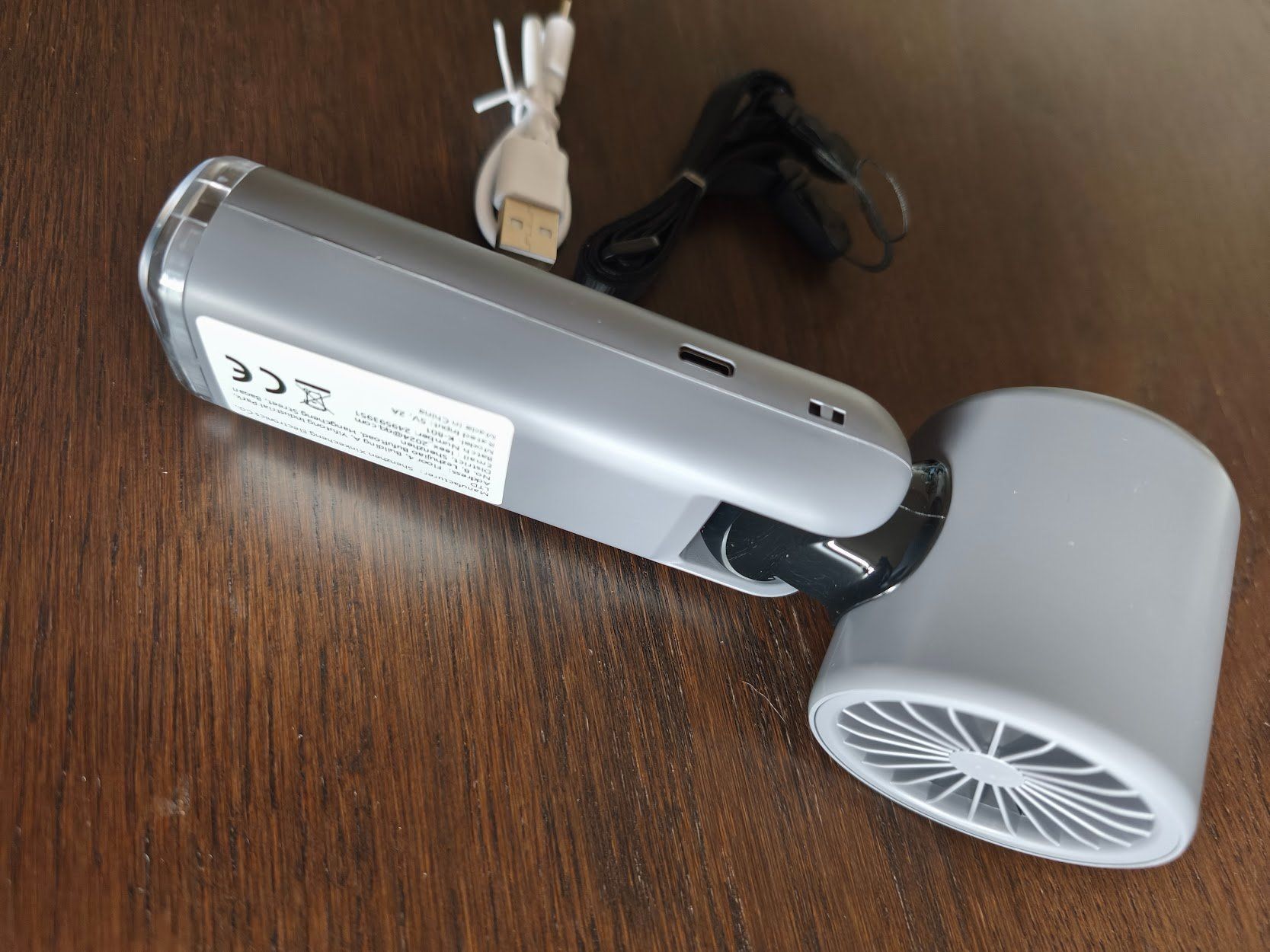 Ventilatori: Handventilator mit Akku, grau – Nuovo e nell'imballaggio originale da Niederrohrdorf venduto da pwNRD 7