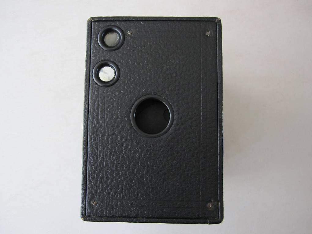 Kodak Kamera: Antike Kodak Brownie No 2-A, Boxkamera – Gebraucht aus Horgen von sarahbuechler01 2