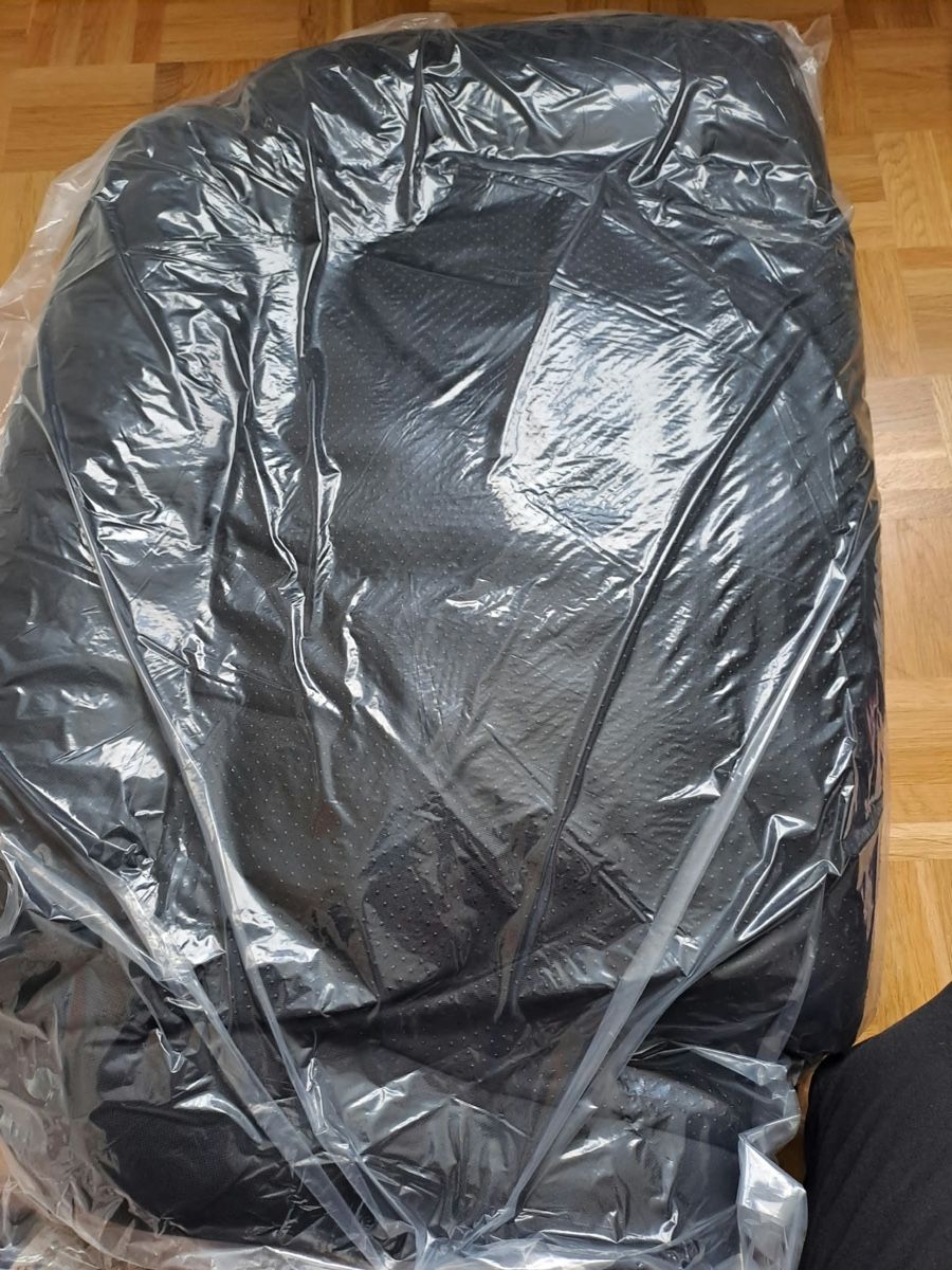 Lits: Hundebett mit Plüsch NEU – Neuf avec emballage d'origine à Steinach par mvpg 1