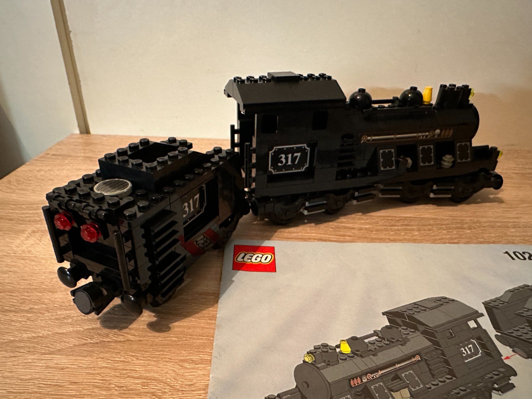 Lego Kit di costruzioni: LEGO 10205 Locomotive – Usato da Basel venduto da Don-Angel 2