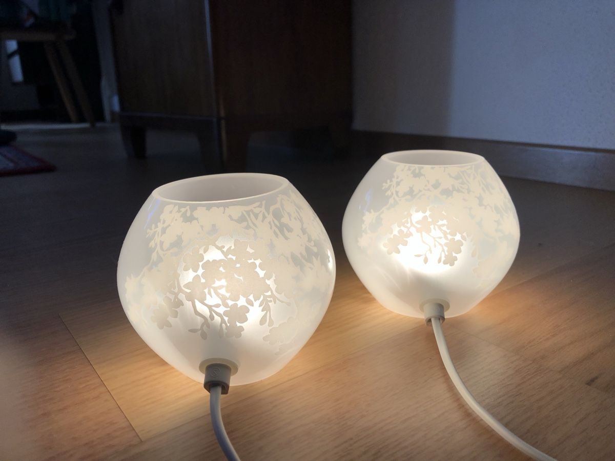 Comodini: Nachttischlampen – Usato da Volken venduto da SavitaIndia