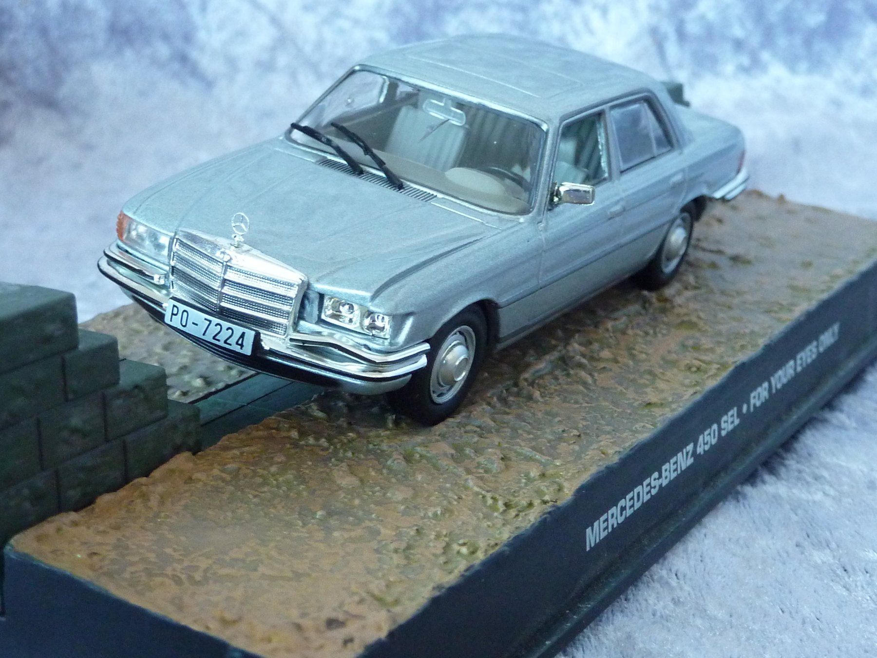 Mercedes-Benz Modellini d'auto: Mercedes 450 SEL W116  1:43 – Nuovo e nell'imballaggio originale da Dürrenäsch venduto da modellautos4you 1