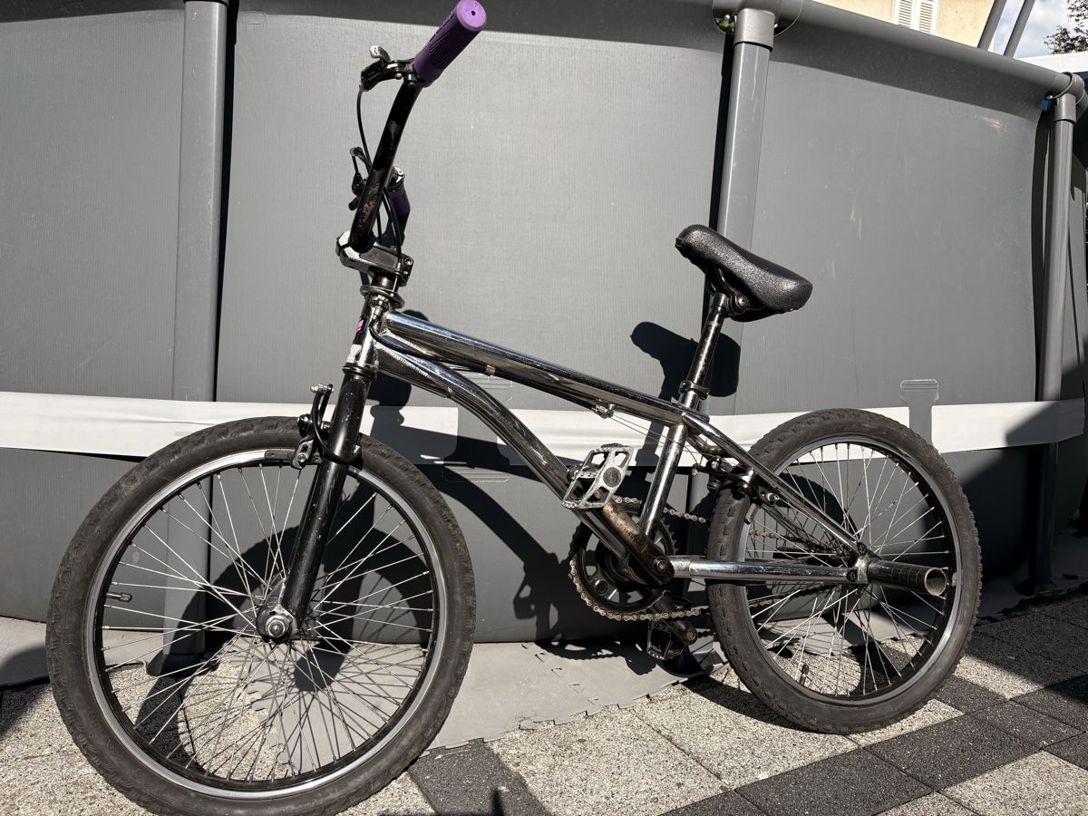 GT Biciclette: BMX Velo Chrom Glänzend mit Gebrauchsspuren – Usato da Burgdorf venduto da cortina10