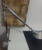 Artemide Tolomeo tavolo