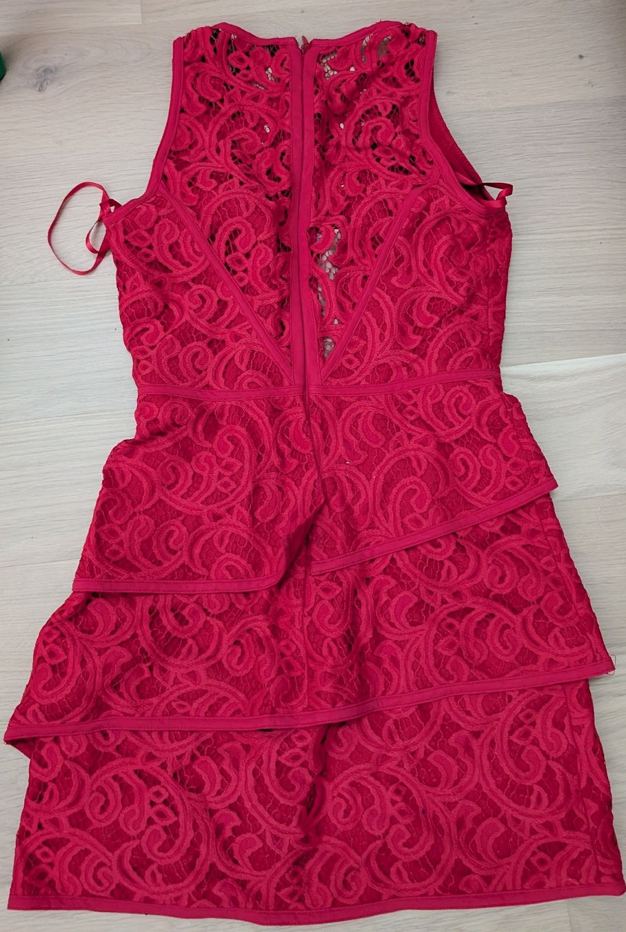 Kleider: bcbgmaxazria Kleid wie neu – Neu (gemäss Beschreibung) aus Kloten von Pandora123 4