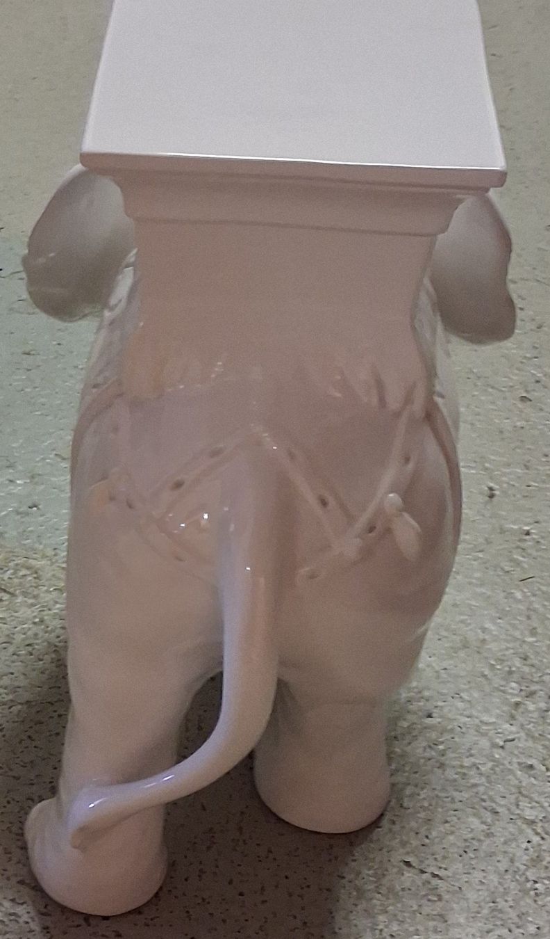 Figurines: Keramik Elefant / Elefantenfigur aus Keramik – D'occasion à Tägerig par rob_psv5 2