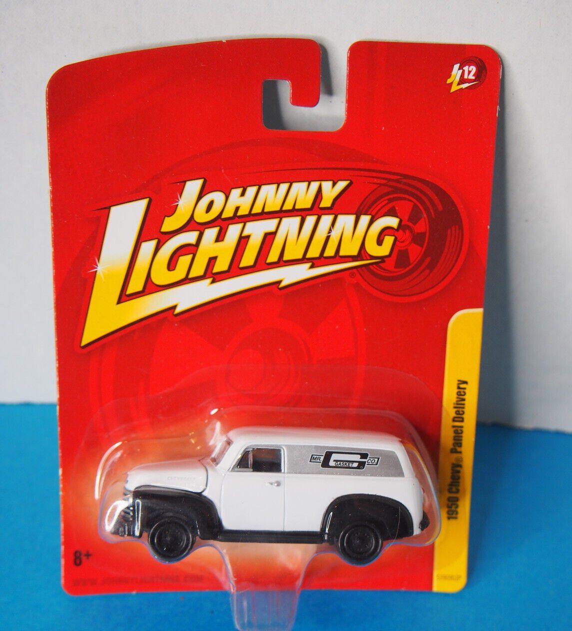 Johnny Lightning Modellini d'auto: Chevy "Panel Delivery" 1950 (Johnny Lightning 1:64) – Nuovo e nell'imballaggio originale da Tramelan venduto da kha_jvd5