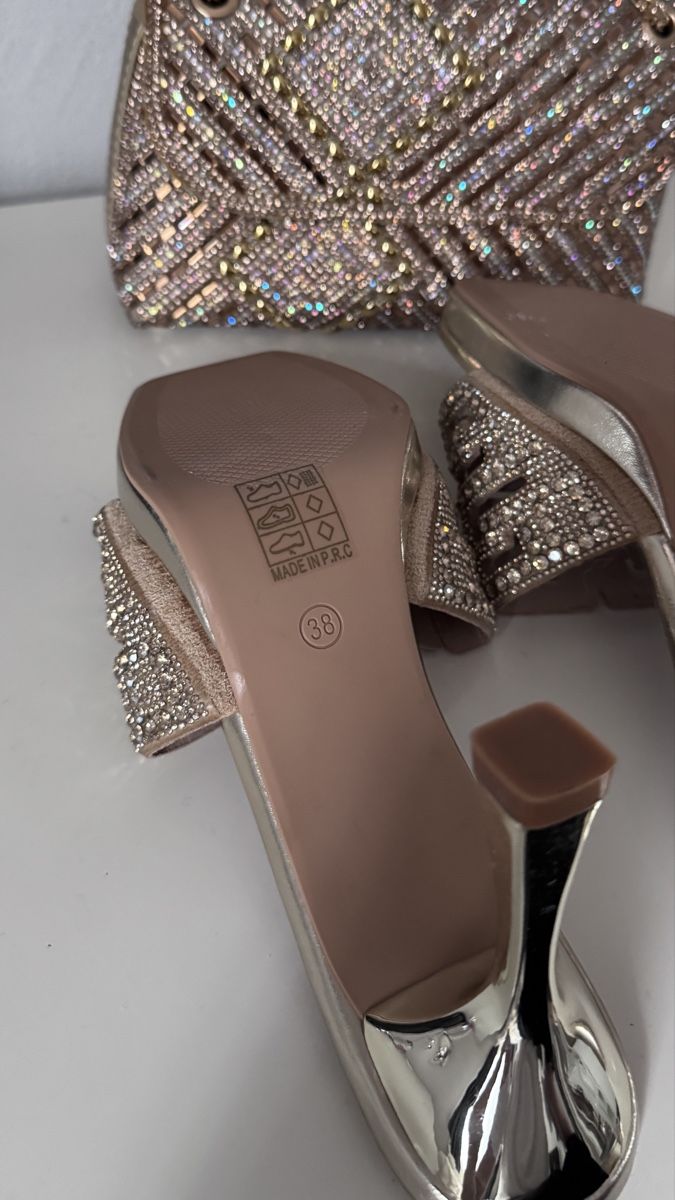 Damenschuhe: High Heels – Gebraucht aus Bad Ragaz von sam_gf8j 2
