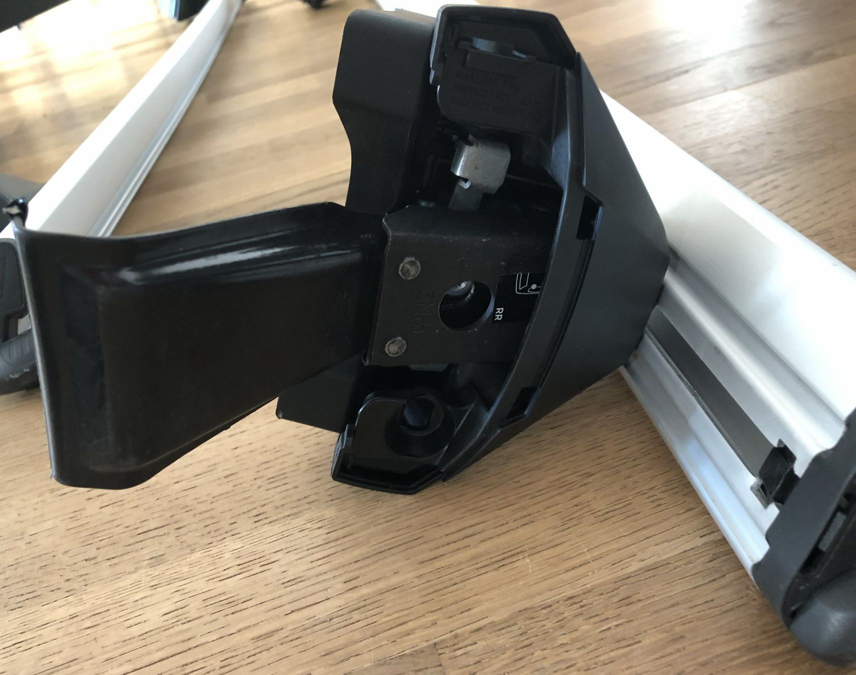 Thule Portapacchi: Dachträger Thule mit WingBar EVO Kia E-Soul EV – Usato da Zug venduto da S9891492 6
