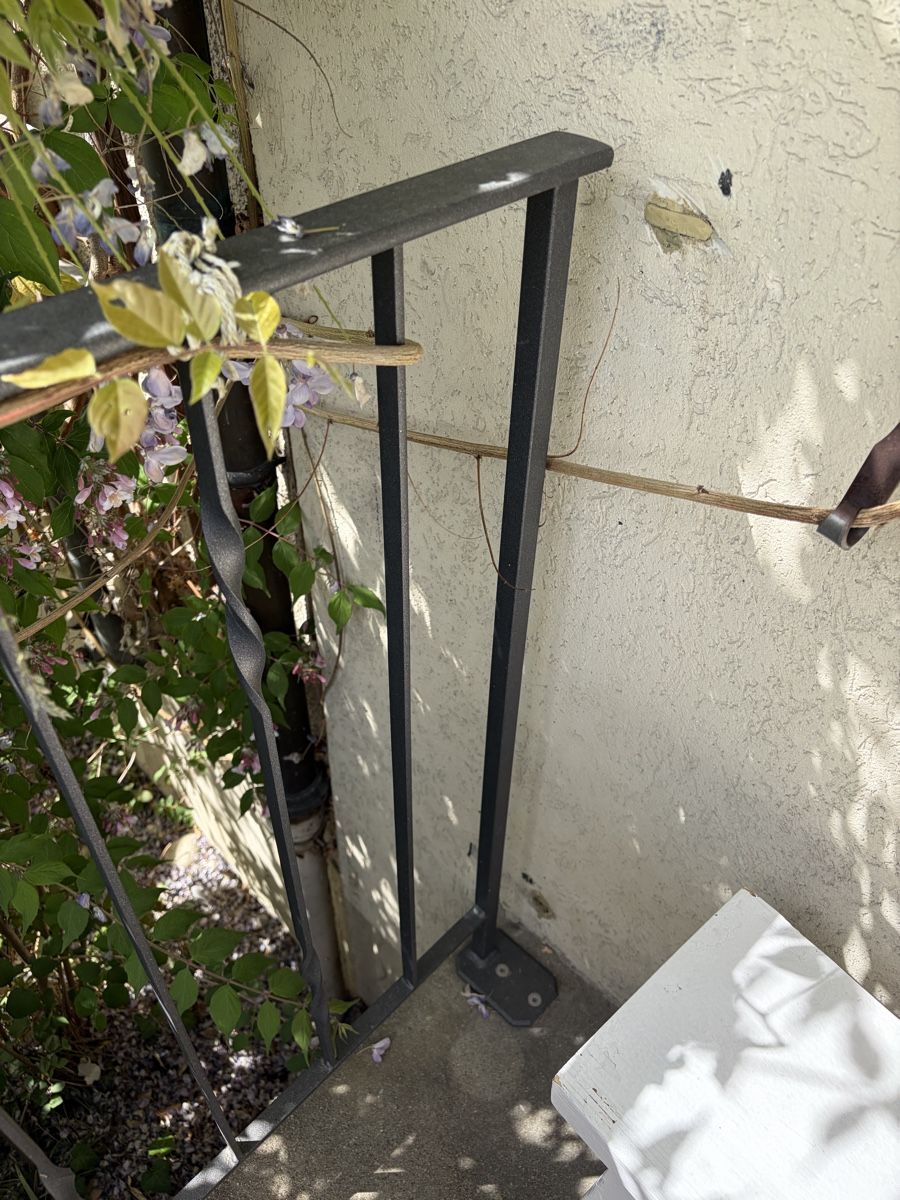 Ringhiere: Treppengeländer aus Metall – Usato da Solothurn venduto da ee_na 3